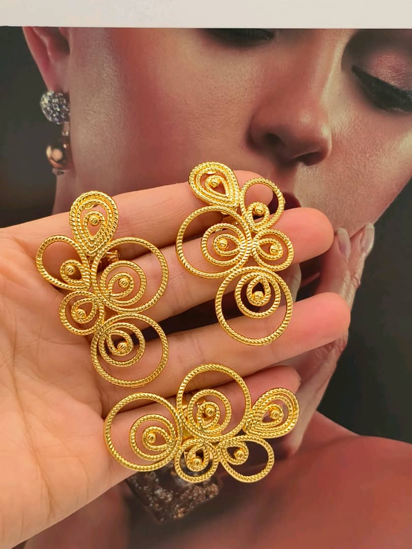 ✨ Ensemble Bijoux Fashion – Boucles d’Oreilles & Bague Assortie