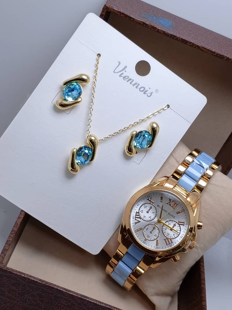 ⭐ Ensemble VIENOIS – Collier, Boucles d’Oreilles & Montre en Acier Inoxydable