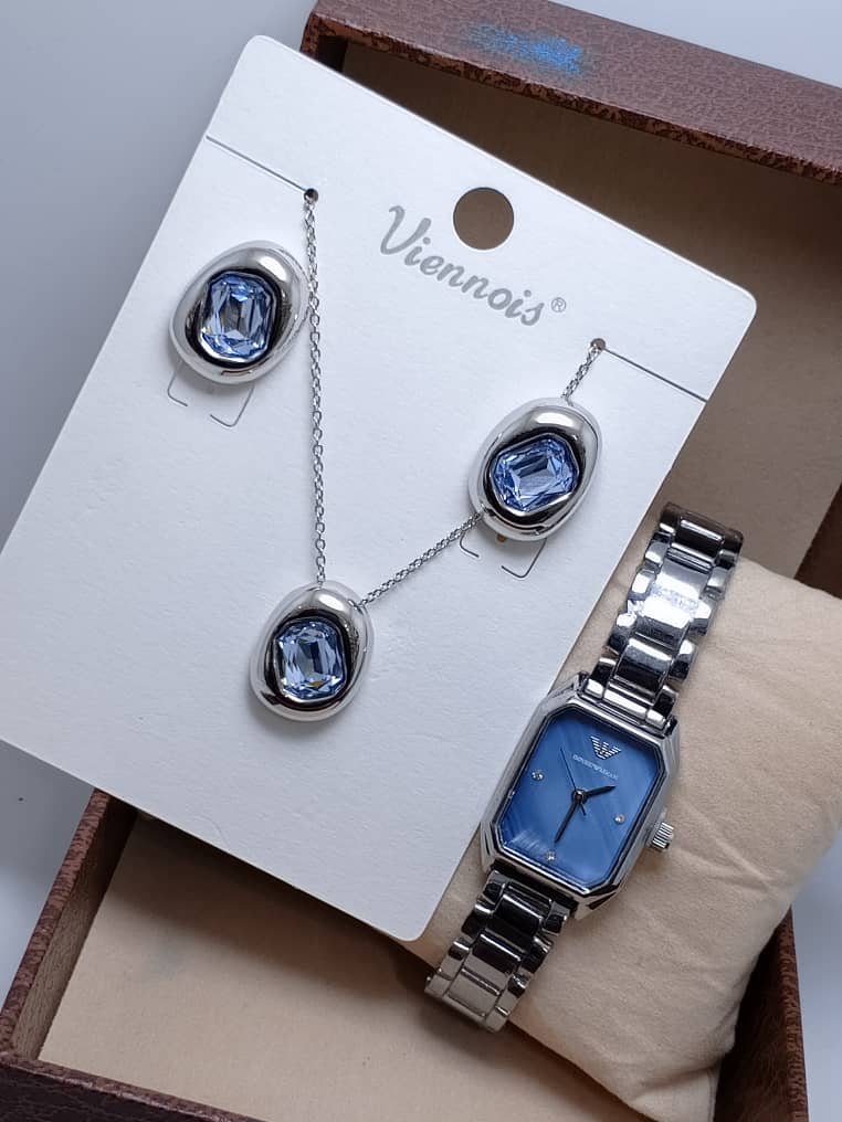 ⭐ Ensemble VIENOIS – Collier, Boucles d’Oreilles & Montre en Acier Inoxydable