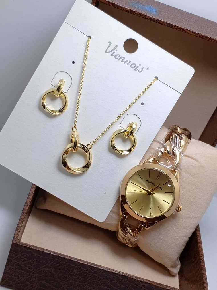 ⭐ Ensemble VIENOIS – Collier, Boucles d’Oreilles & Montre en Acier Inoxydable