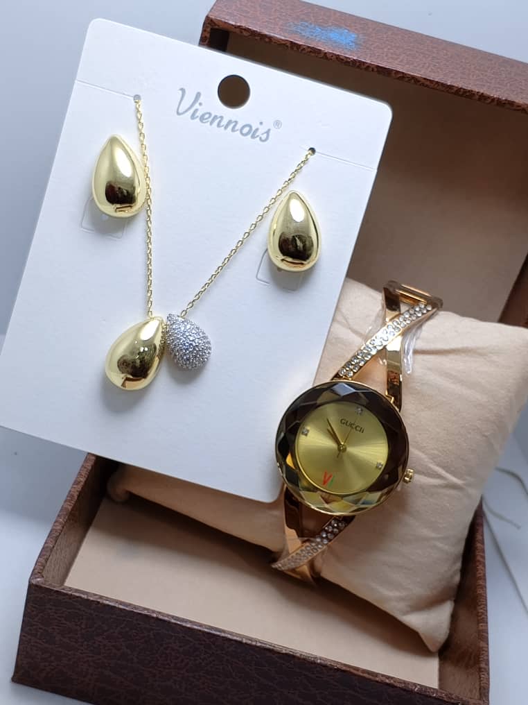 ⭐ Ensemble VIENOIS – Collier, Boucles d’Oreilles & Montre en Acier Inoxydable
