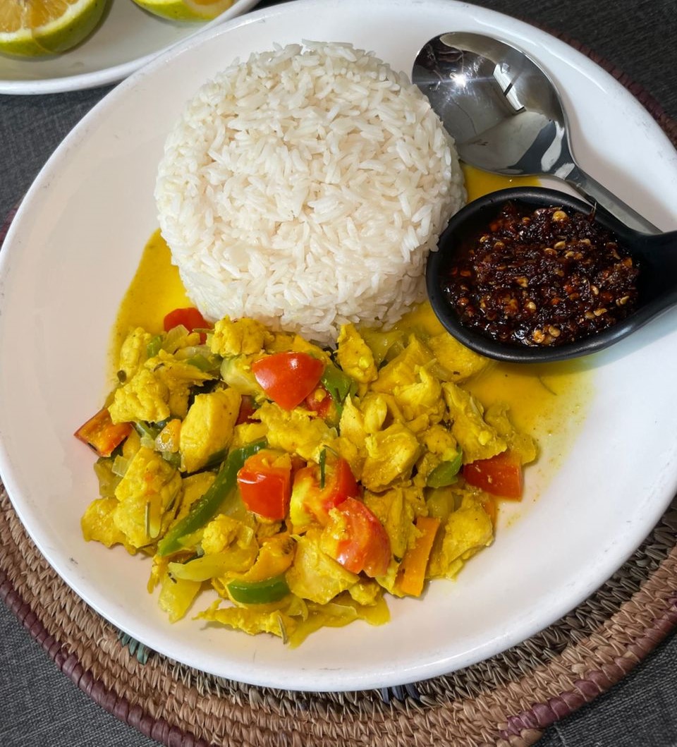 Riz Blanc sauce cream au blanc de poulet 