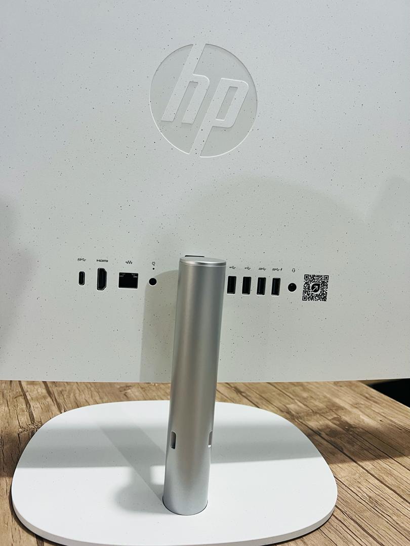 💻 HP ALL-IN-ONE 24-cr0255nh 