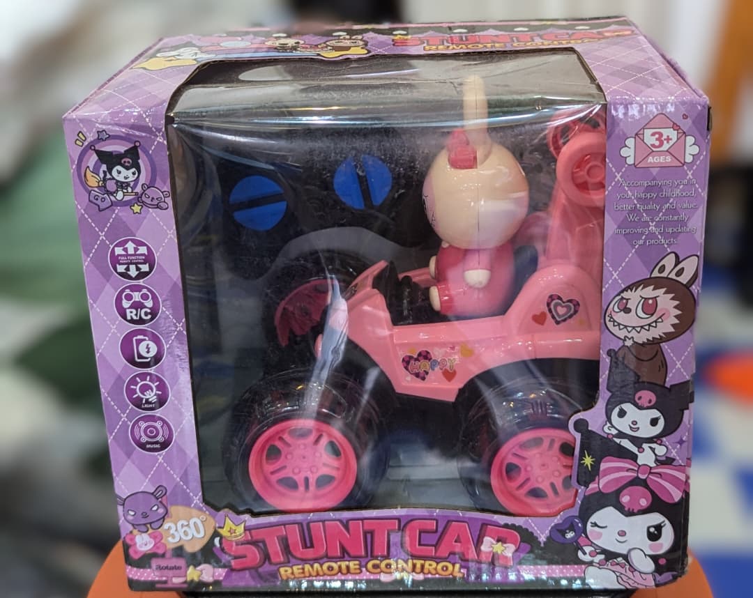 STUNT CAR – VOITURE TÉLÉCOMMANDÉE 360° AVEC PERSONNAGE