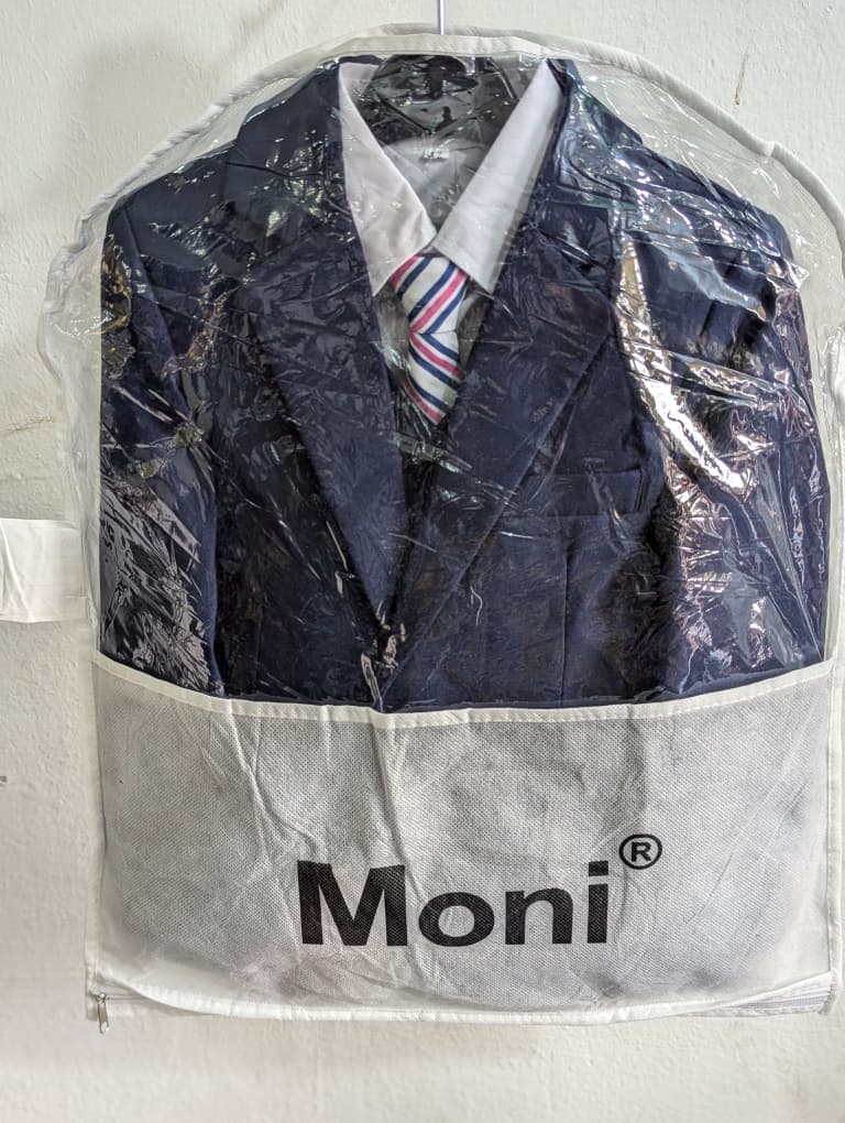 Costume élégant pour garçon – 3 pièces (Veste, Chemise et Cravate)