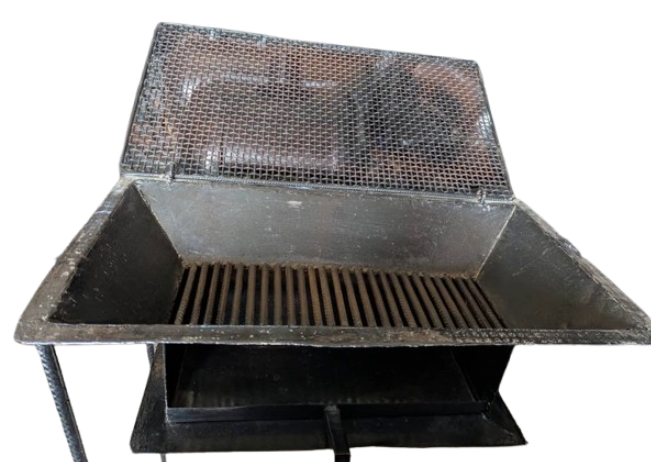 Barbecue/Grill Métallique à Charbon avec Couvercle Grillé