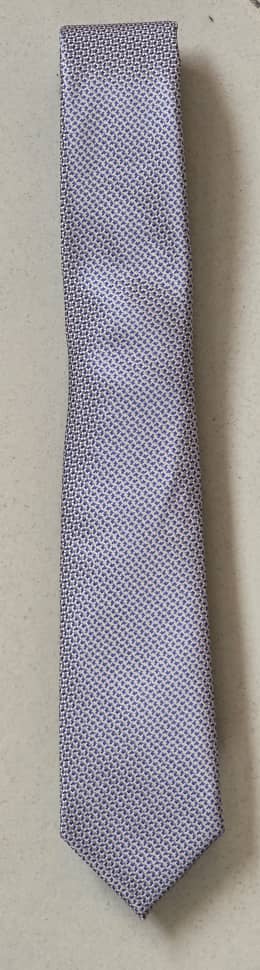 Cravate de Costume – Accessoire Chic et Professionnel