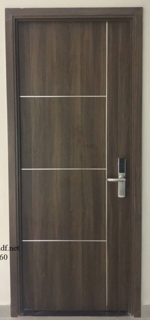 Porte intérieure en bois