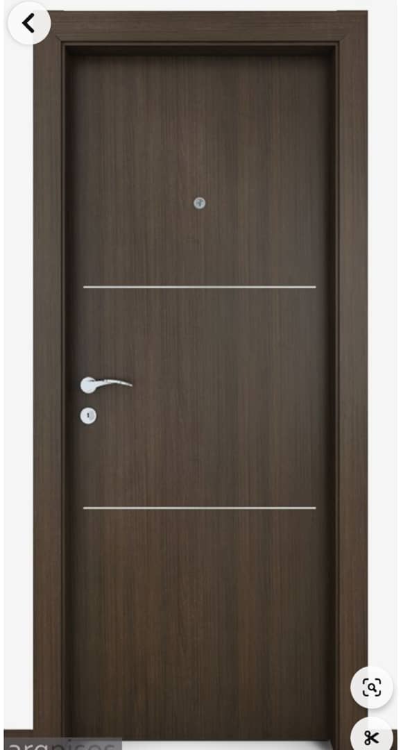 Porte intérieure en bois