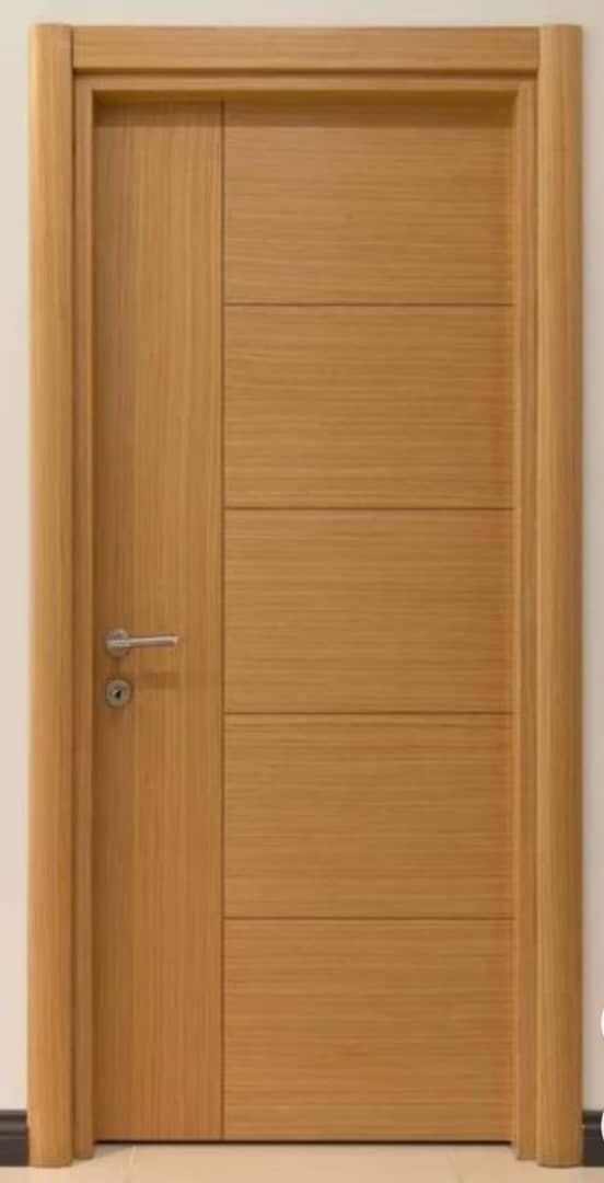 Porte intérieure en bois